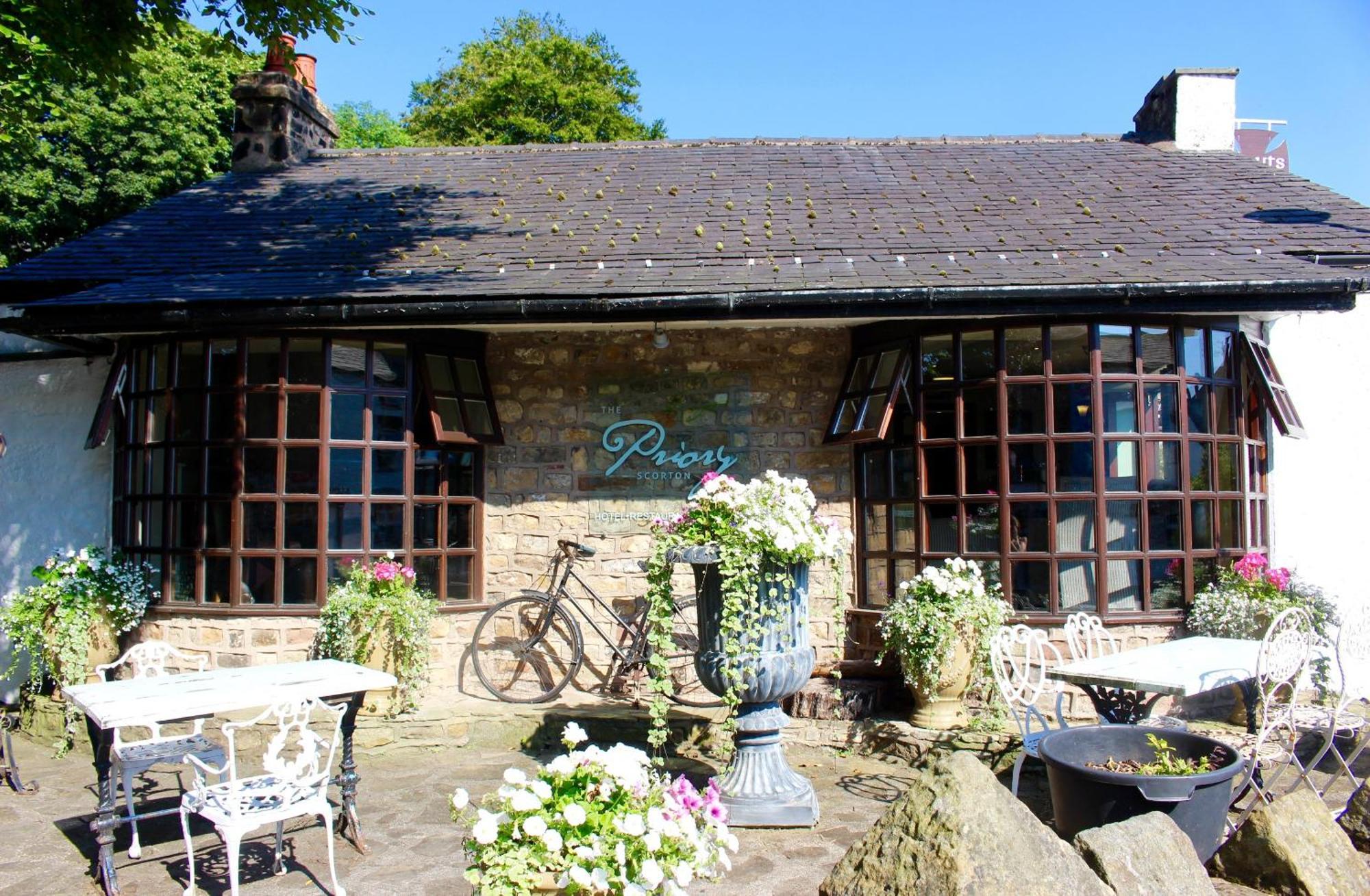 The Priory Bed & Breakfast Scorton  Room photo