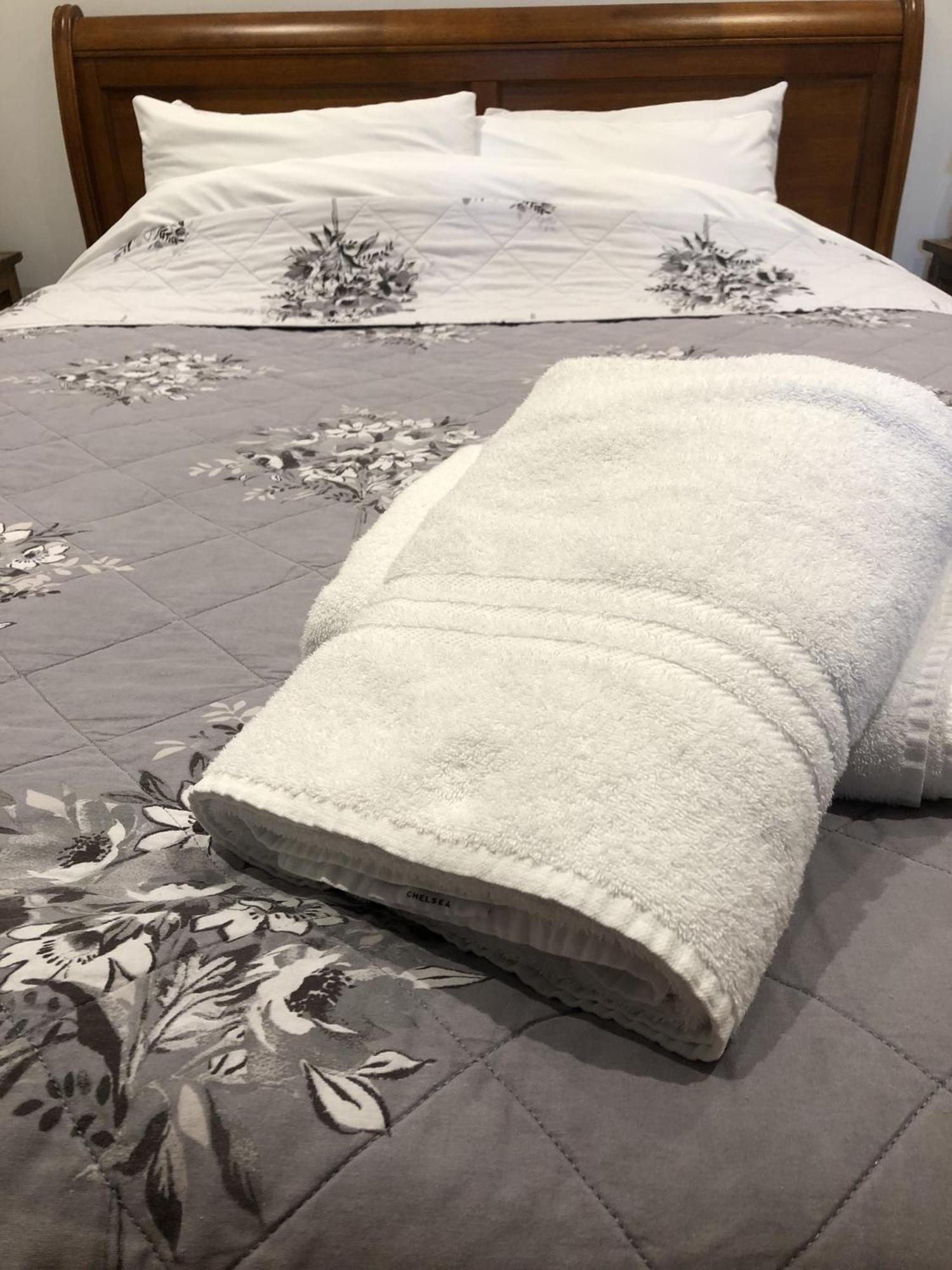 The Priory Bed & Breakfast Scorton  Room photo